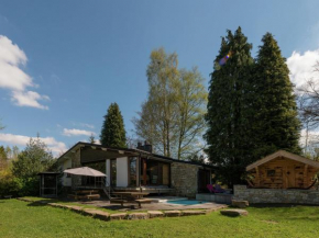 Perfect leisurely holiday home in Waimes with Swimming Pool Sauna Turkish Steambath